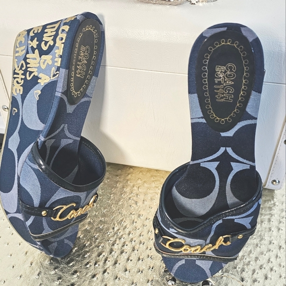 COACH CARISSA HEELS💙💛 - Picture 12 of 14